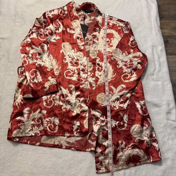 Escalier Women’s Satin Robe Red Gold Print NWT Missing Belt Size XL Lingerie - Picture 4 of 6